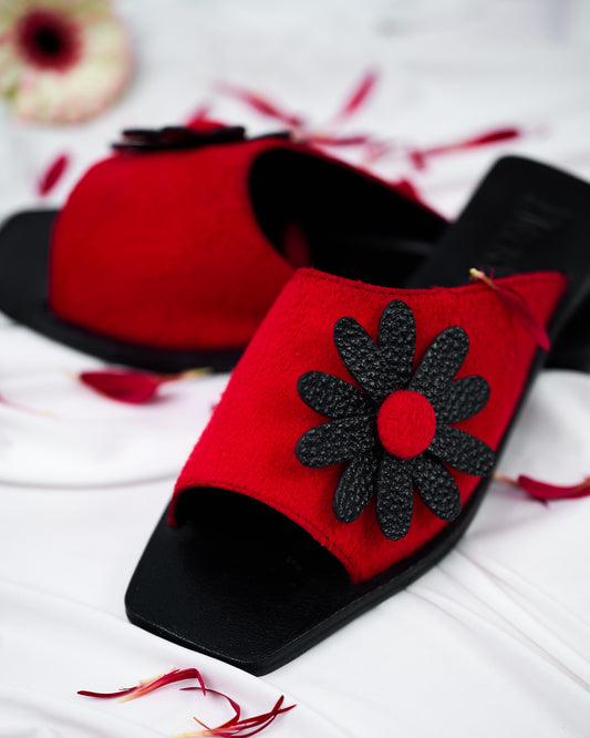 Emery's Daisy Slipper
