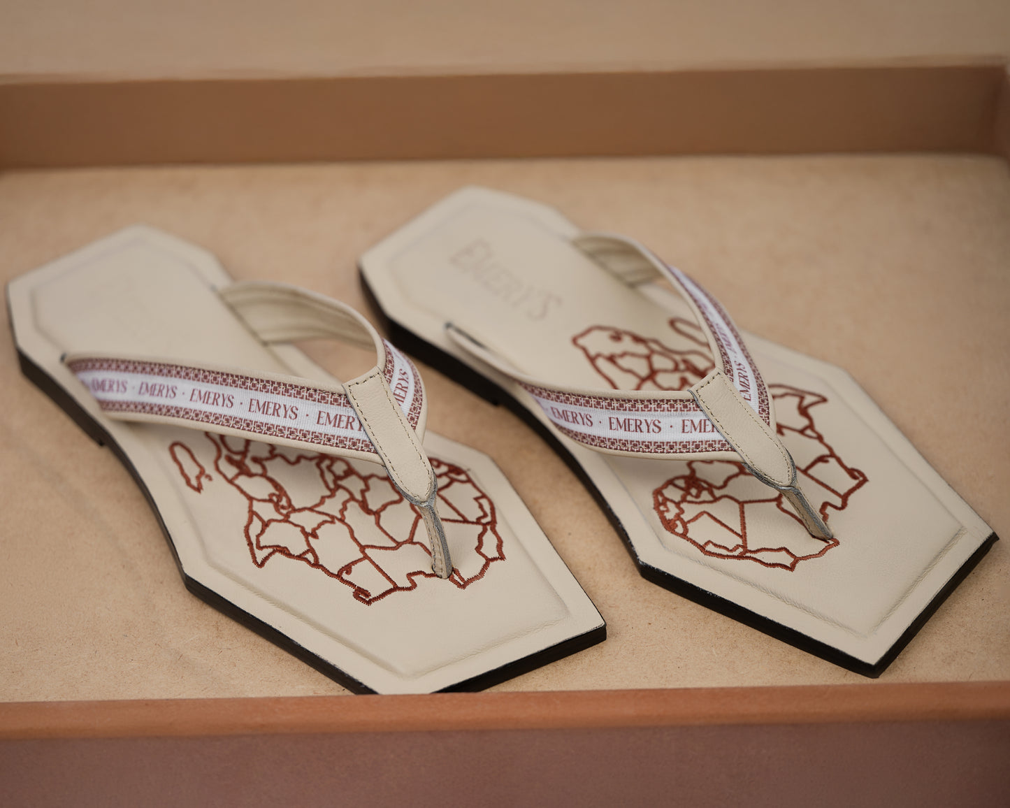 Alke Shoe