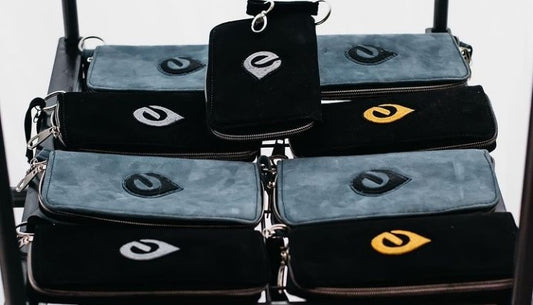 Emerys mini Suede pouch