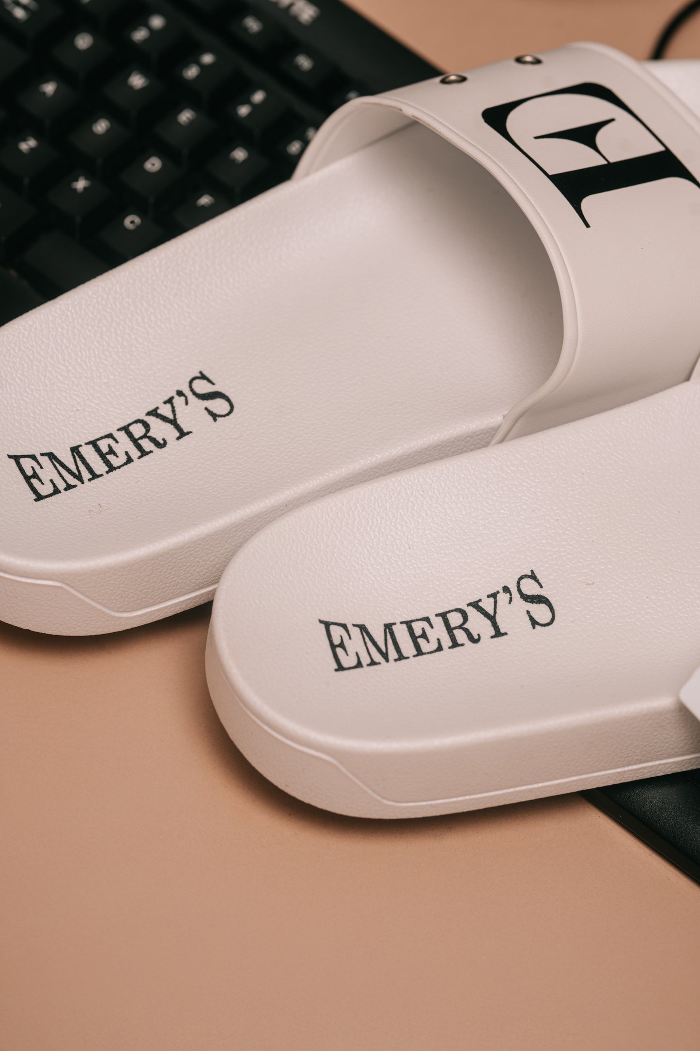 Emerys Reimagined Slide (Pink)