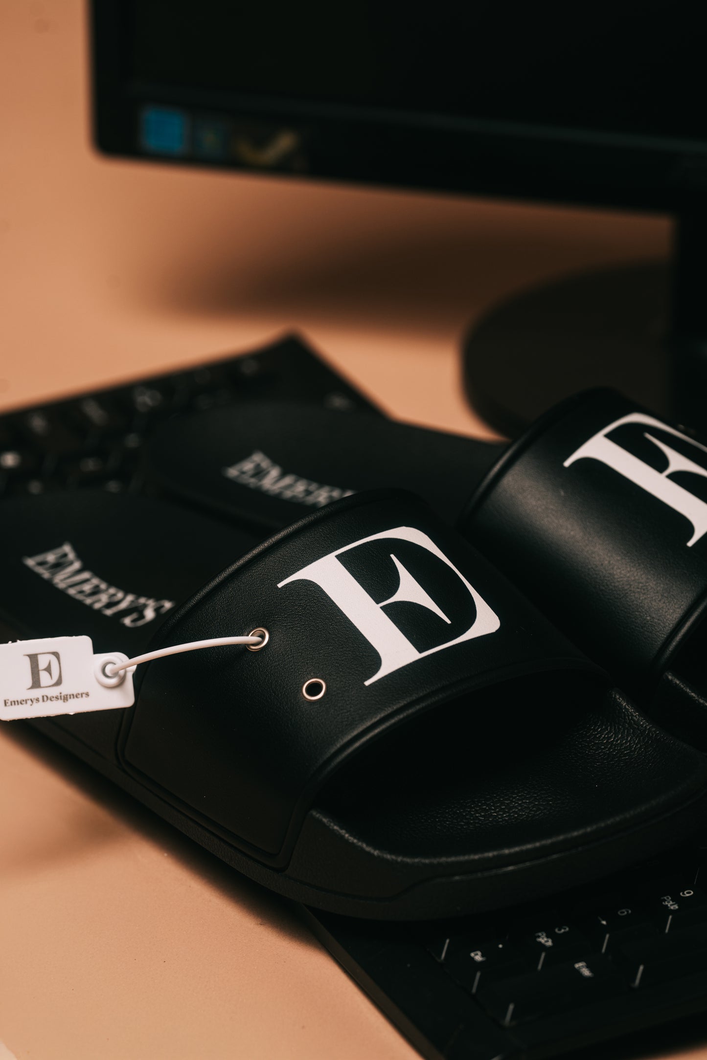 Emerys Reimagined Slide (Black)
