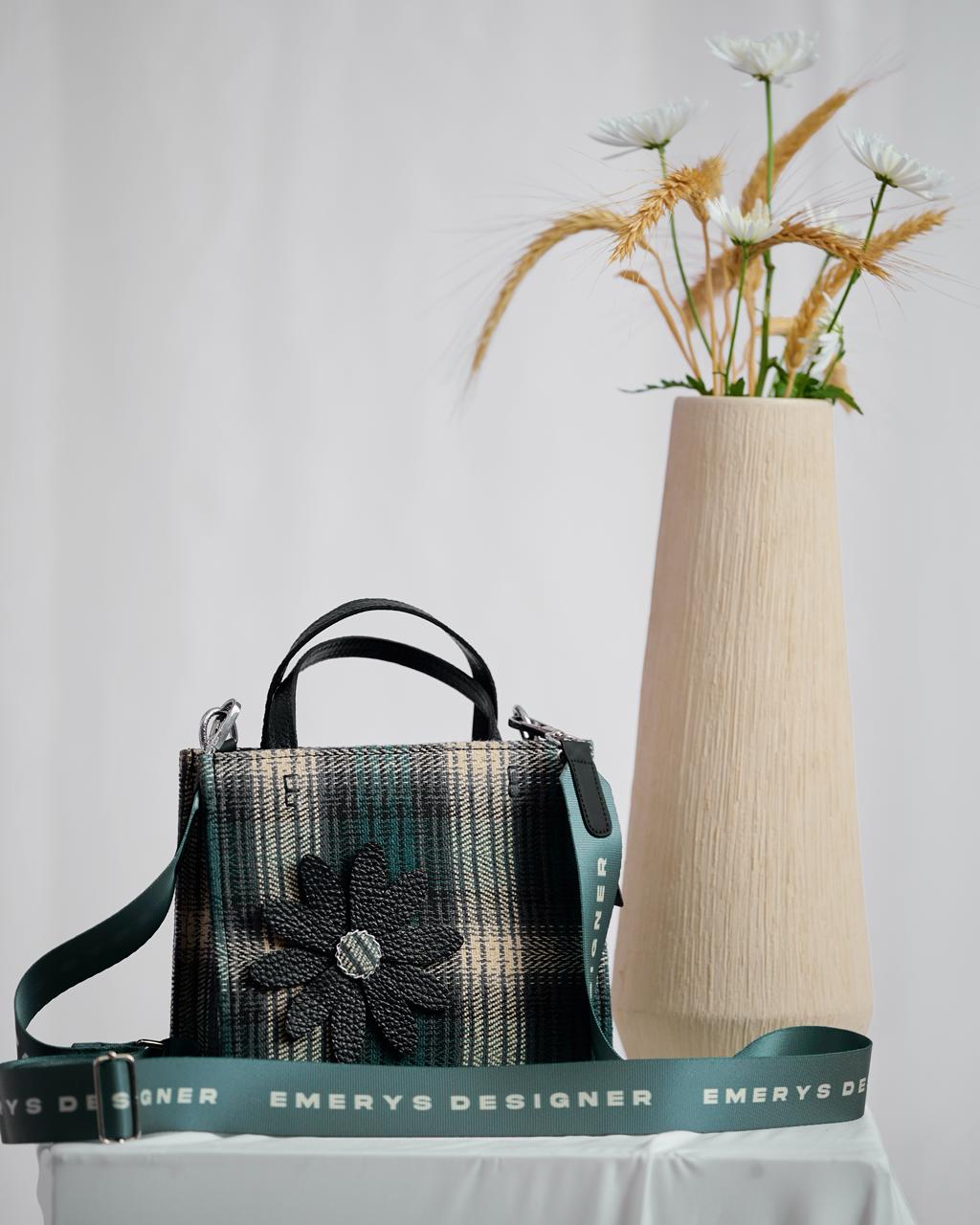 Emery's Daisy Bag