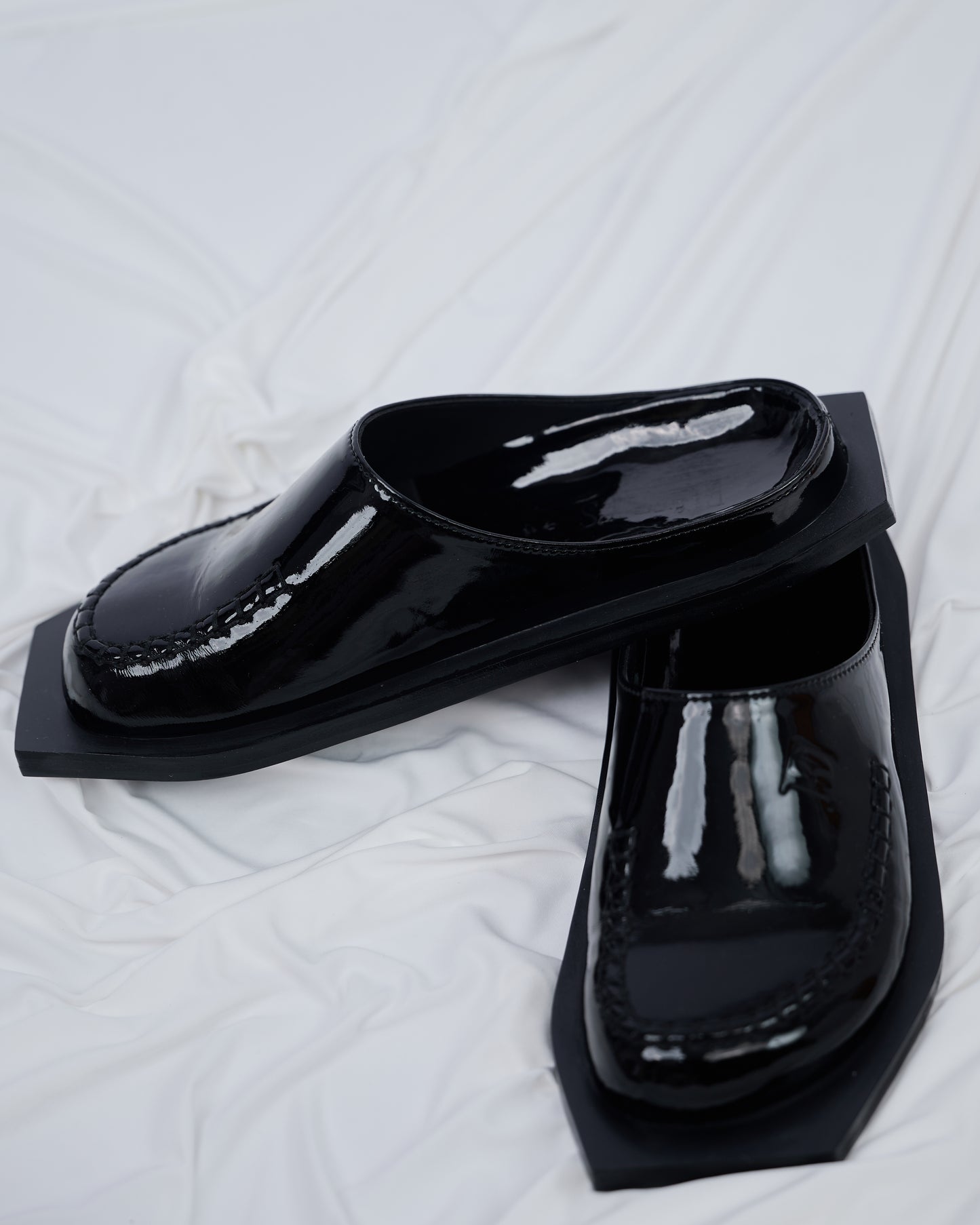 The Avant Garde Shoe - Wetlip Leather